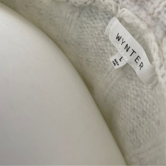 Winter White Chunky Cable Knit Button Down Oversized Cardigan Sweater - Picture 4 of 5